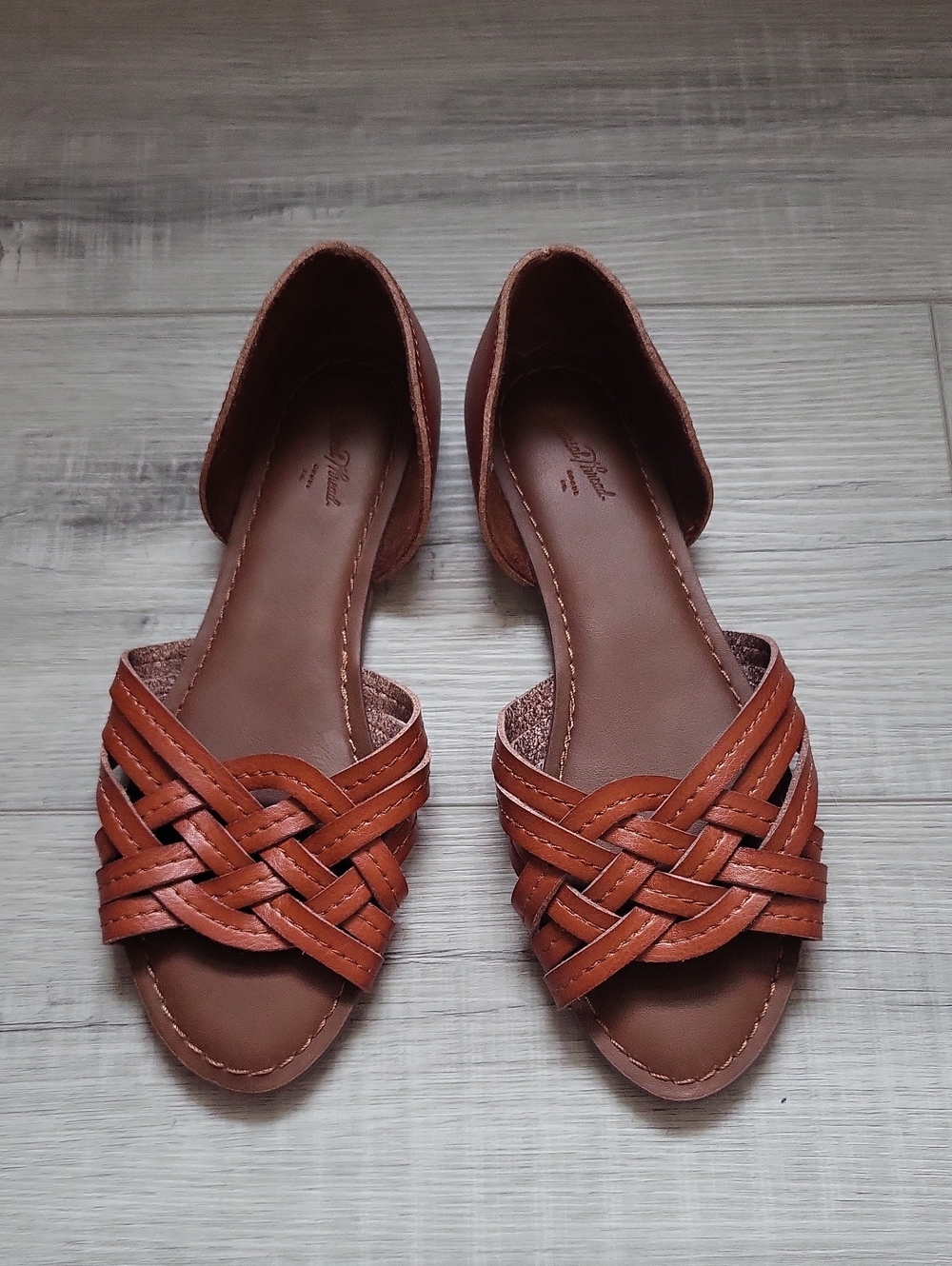 Tan Braided D'Orsay Universal Thread Sandals